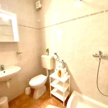 Stablinac Iv-58 * Vodice