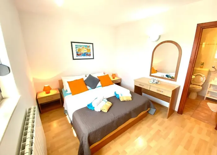 Stablinac Iv-58 * Vodice